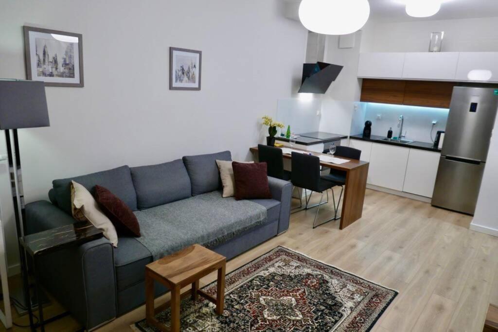 Sarmacka Apartment In Wilanow Warsaw Ngoại thất bức ảnh